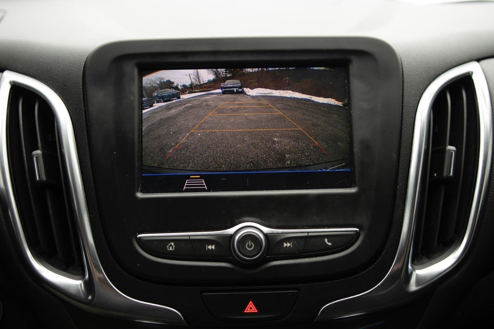 Used 2021 Chevrolet Equinox LT image 11