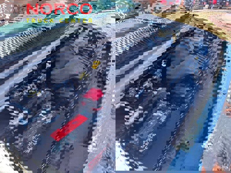 Used 2013 Ford E-350 and Econoline 350 XLT image 28