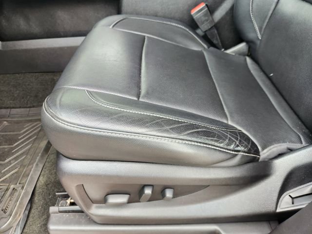 Used 2018 Chevrolet Silverado 1500 LTZ Z71 w/ LTZ Plus Package AWD/4WD image 26