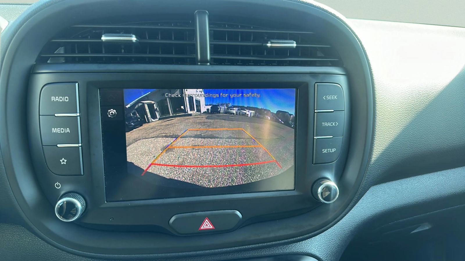 Used 2022 Kia Soul LX FWD image 25
