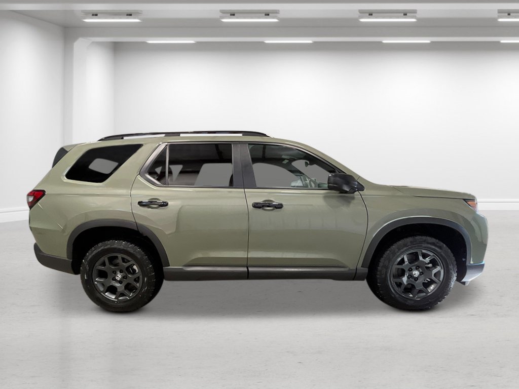 New 2026 Honda Pilot TrailSport image 8