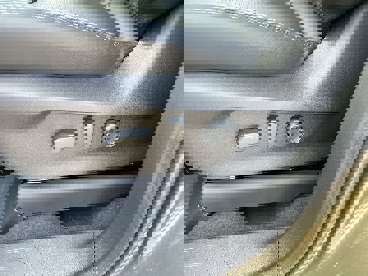 New 2025 Subaru Ascent Touring image 22