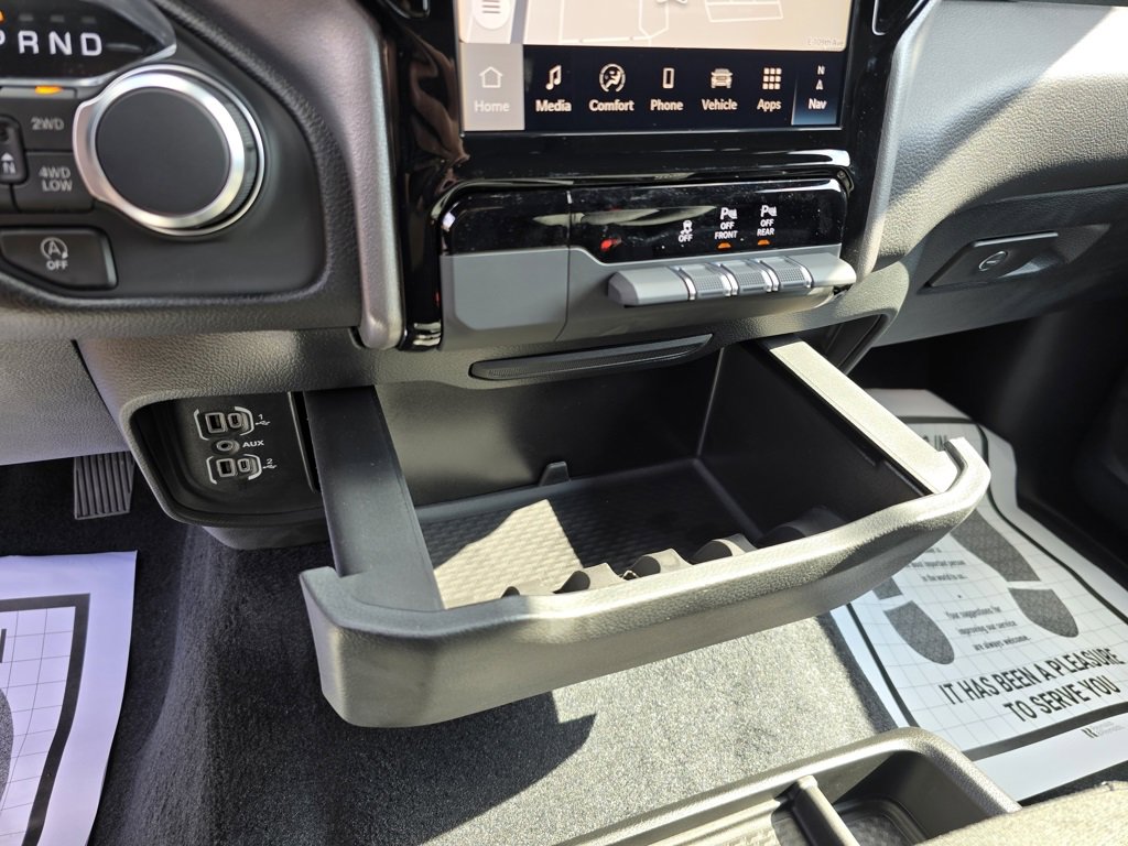 New 2025 RAM 1500 Big Horn image 28