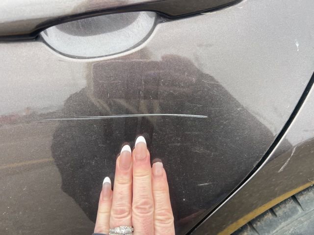 Used 2019 Toyota Camry LE image 8