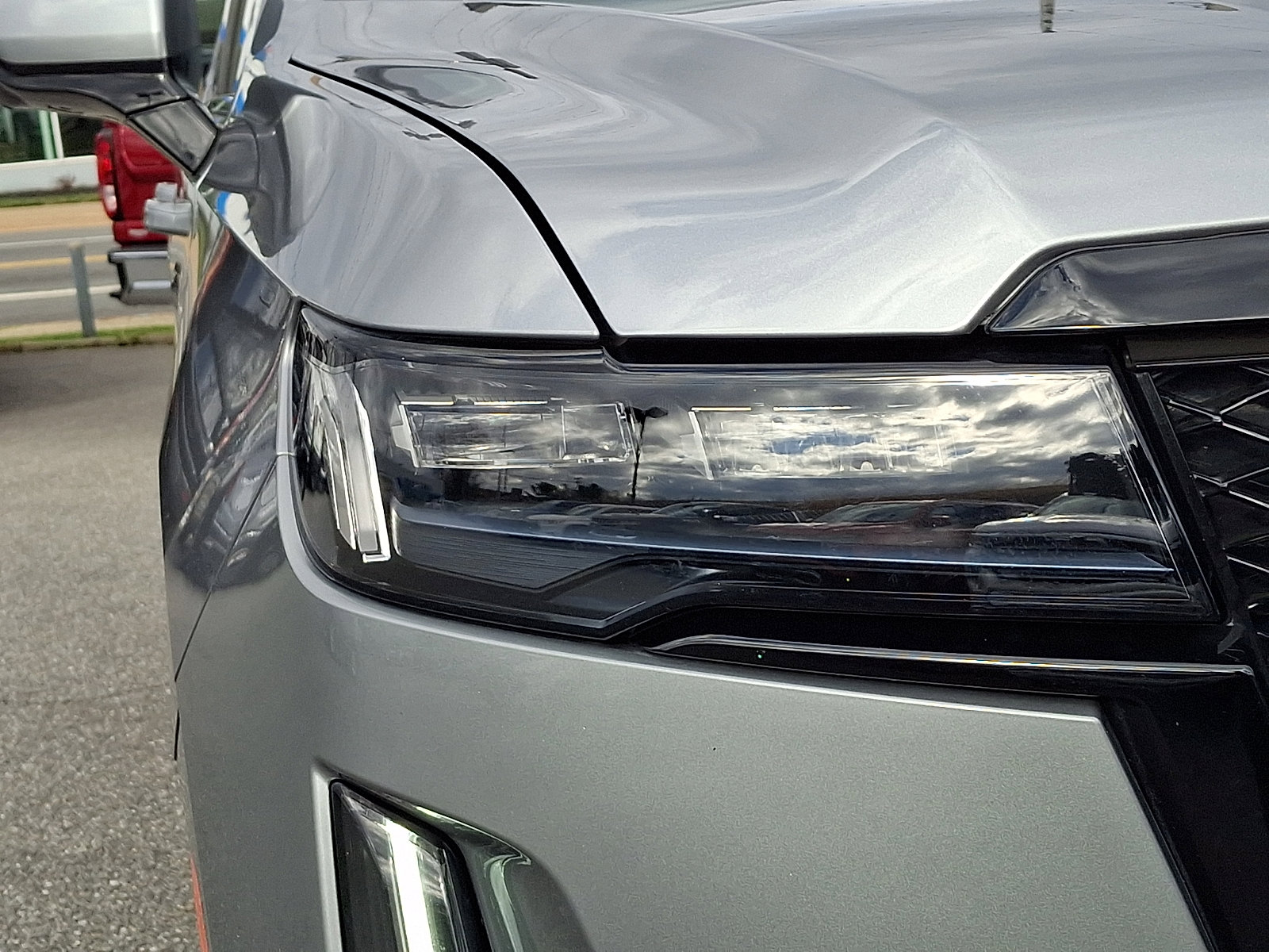 Used 2023 Cadillac Escalade Sport Platinum image 9