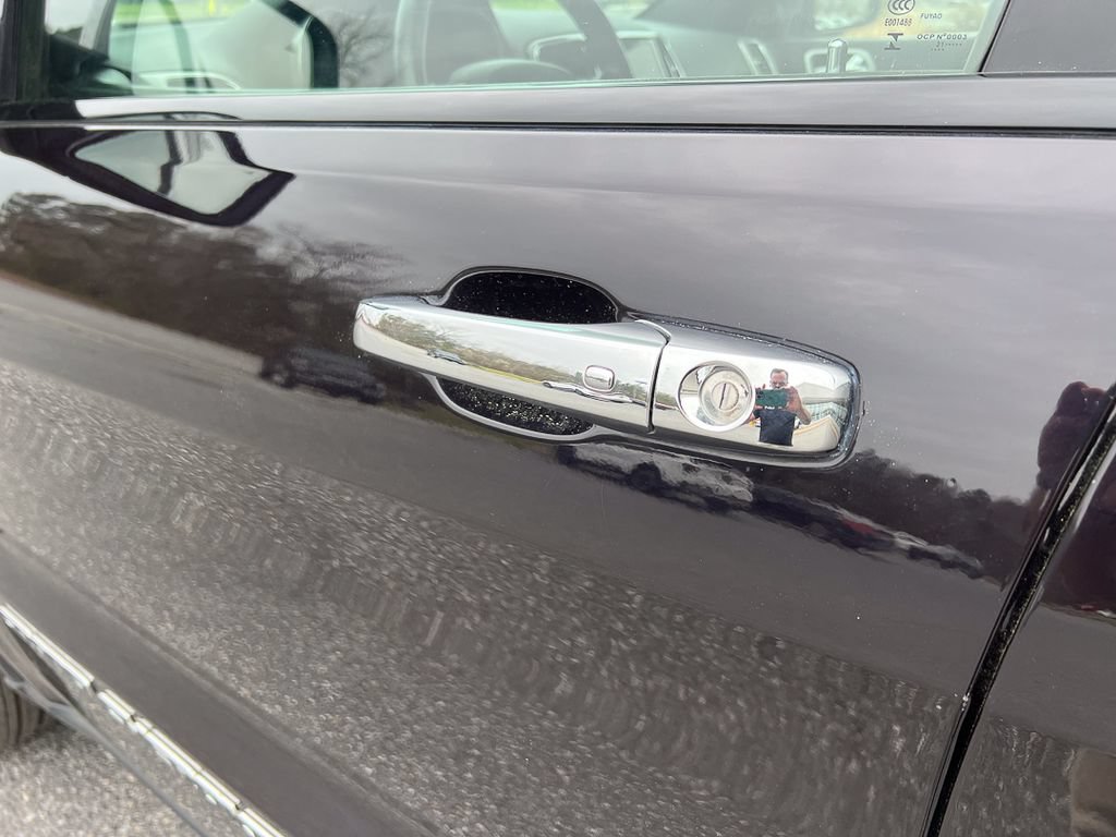 Used 2021 Jeep Grand Cherokee Limited AWD/4WD image 14