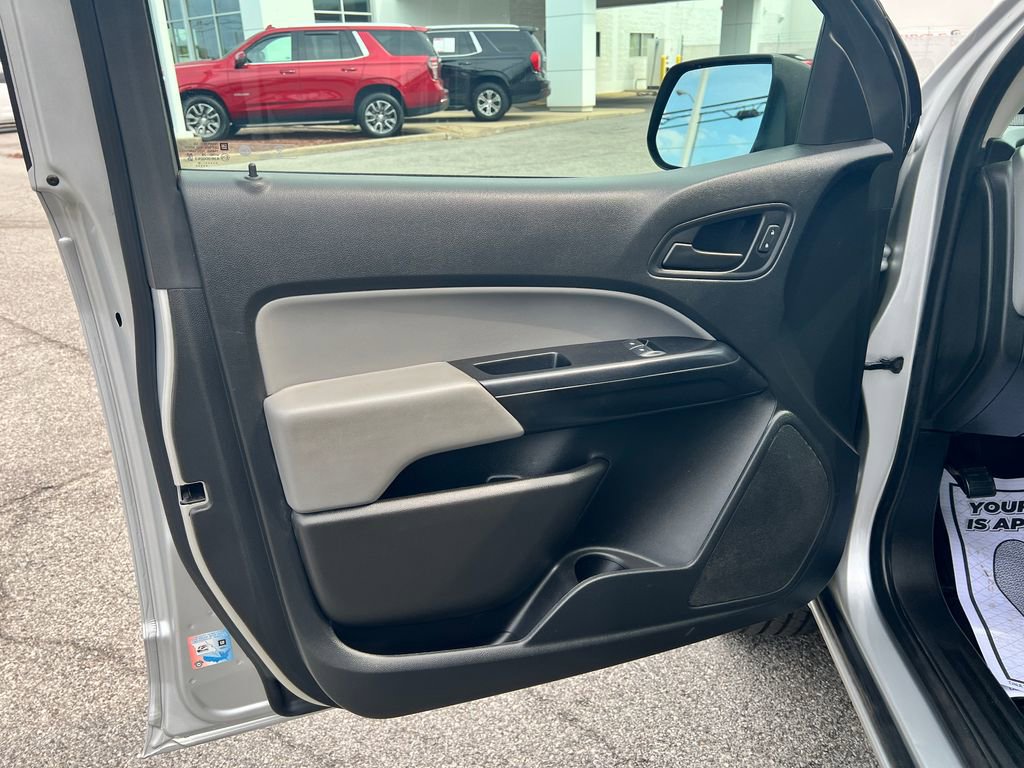 Used 2020 Chevrolet Colorado W/T RWD image 14
