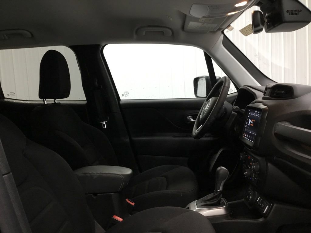 Used 2022 Jeep Renegade Latitude w/ Convenience Group image 23
