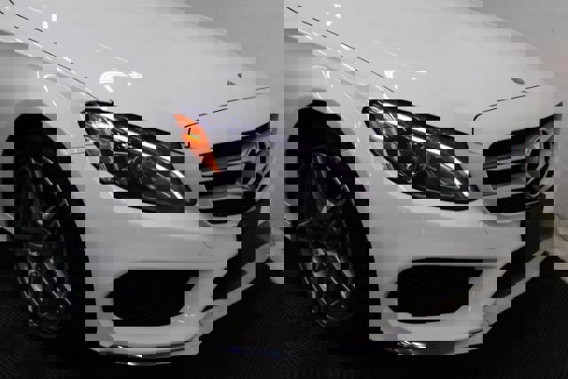 Used 2015 Mercedes-Benz C 400 4MATIC image 35