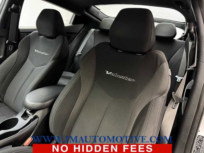 Used 2017 Hyundai Veloster Value Edition image 14