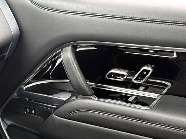 Used 2024 Land Rover Range Rover SE AWD/4WD image 24