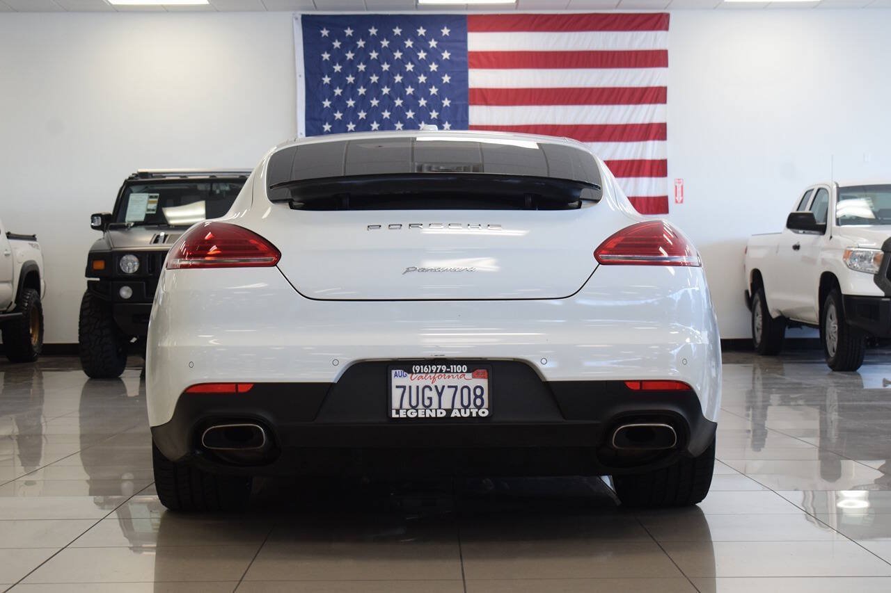 Used 2016 Porsche Panamera AWD/4WD image 28