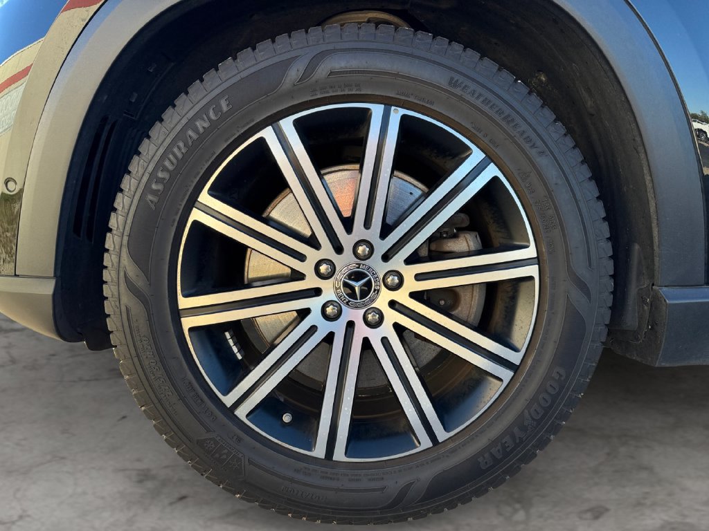 Used 2024 Mercedes-Benz GLE 450e 4MATIC image 9