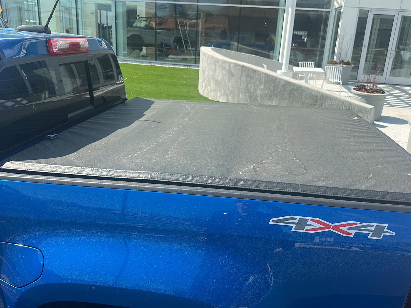 Used 2022 Chevrolet Colorado LT w/ LT Convenience Package image 17