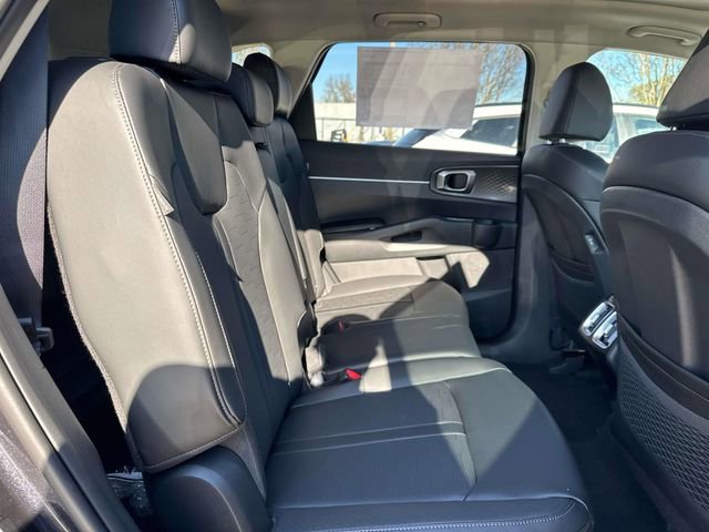 New 2026 Kia Sorento S w/ S Panoramic Sunroof Package FWD image 15