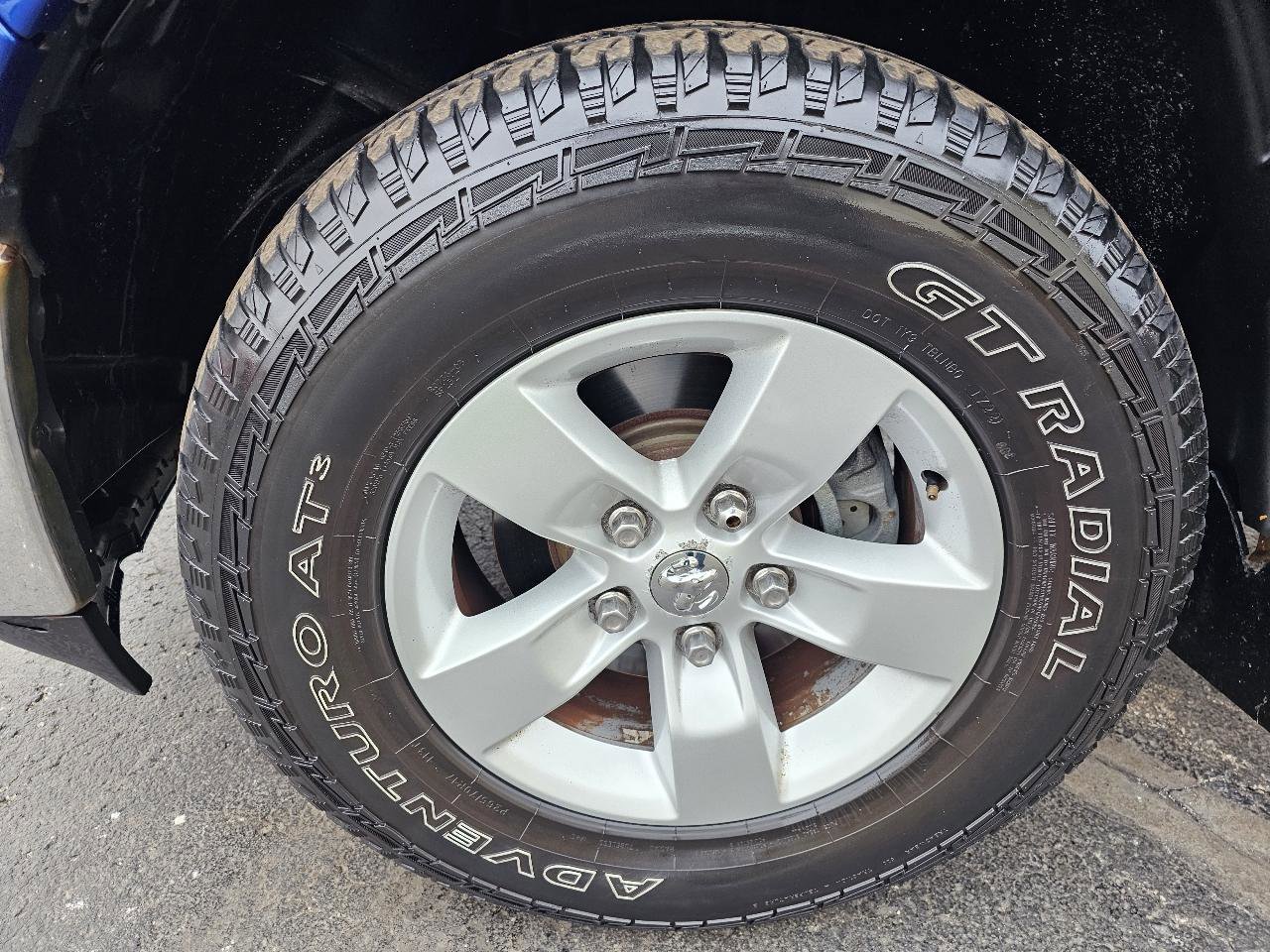 Used 2016 RAM 1500 Classic SLT image 30