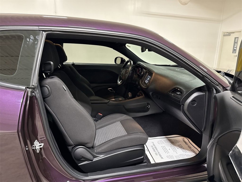 Used 2020 Dodge Challenger SXT image 21
