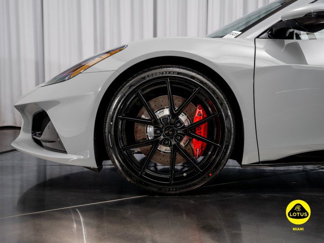 New 2026 Lotus Emira SE image 6