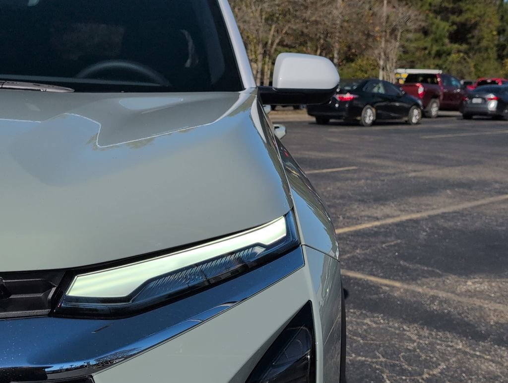 New 2026 Chevrolet Equinox LT w/ Safety and Technology Package image 12