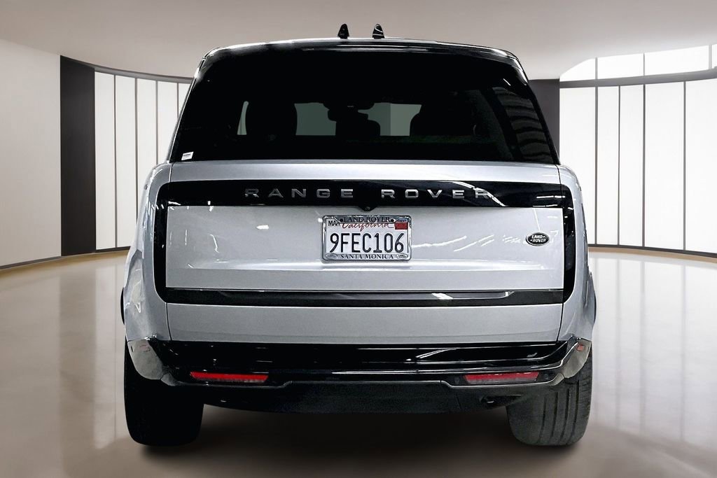 Certified 2023 Land Rover Range Rover SE image 5