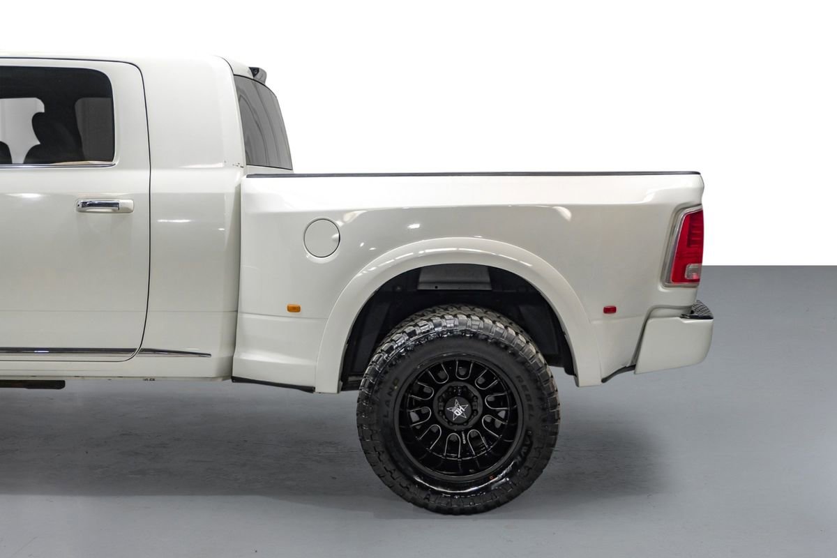 Used 2017 RAM 3500 Laramie Longhorn AWD/4WD image 12