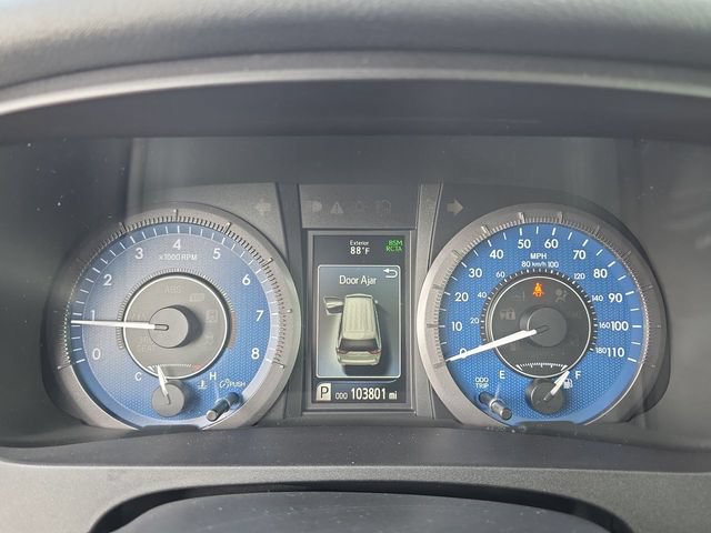 Used 2020 Toyota Sienna Limited Premium FWD image 22