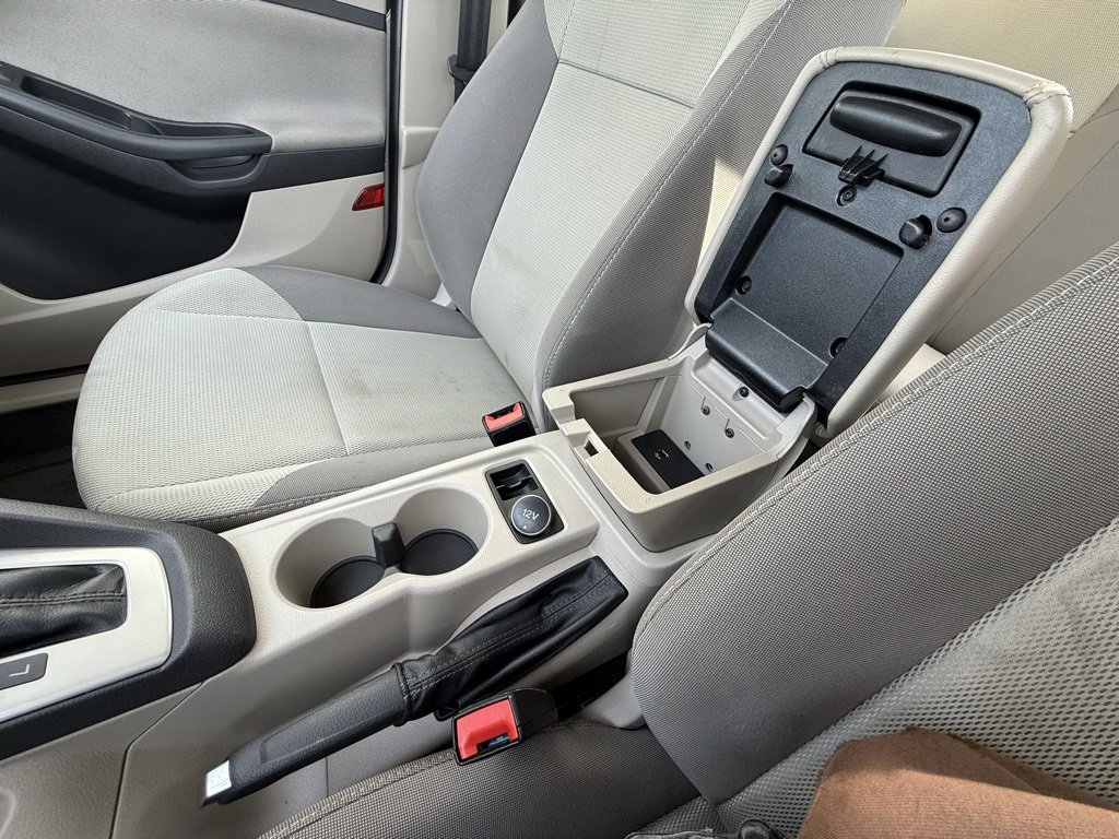 Used 2013 Ford Focus SE image 26
