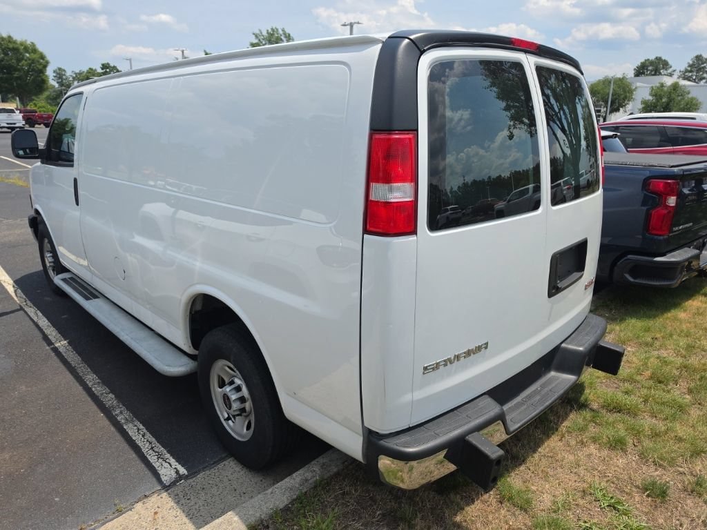 Used 2024 GMC Savana 2500 w/ Driver Convenience Package RWD image 7