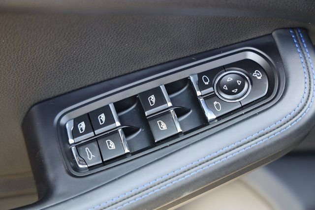 Used 2022 Porsche Macan image 17