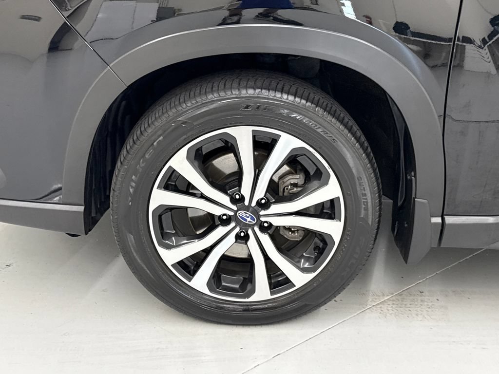 Certified 2024 Subaru Forester Limited AWD/4WD image 12