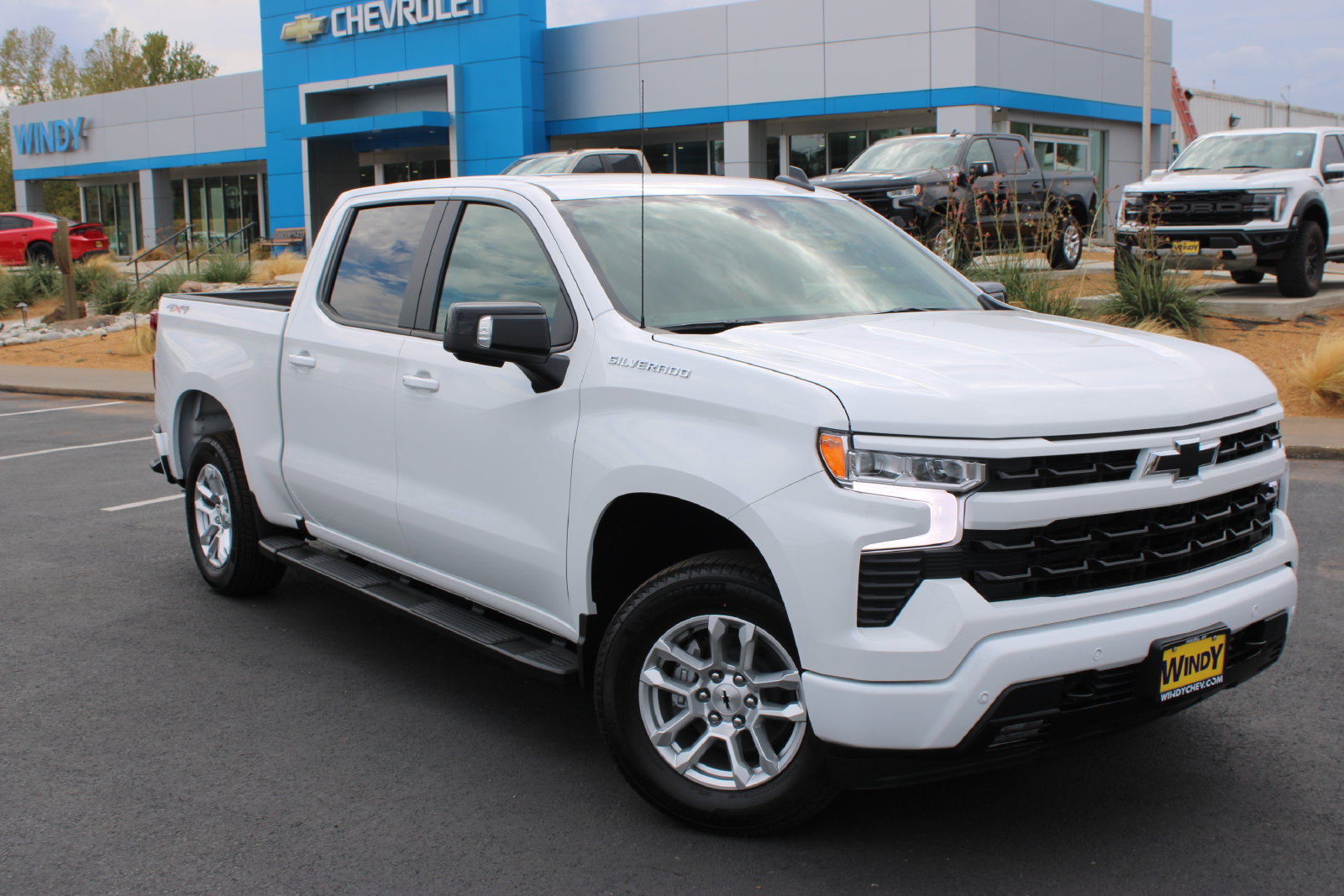 New 2026 Chevrolet Silverado 1500 RST w/ Safety Package AWD/4WD image 2