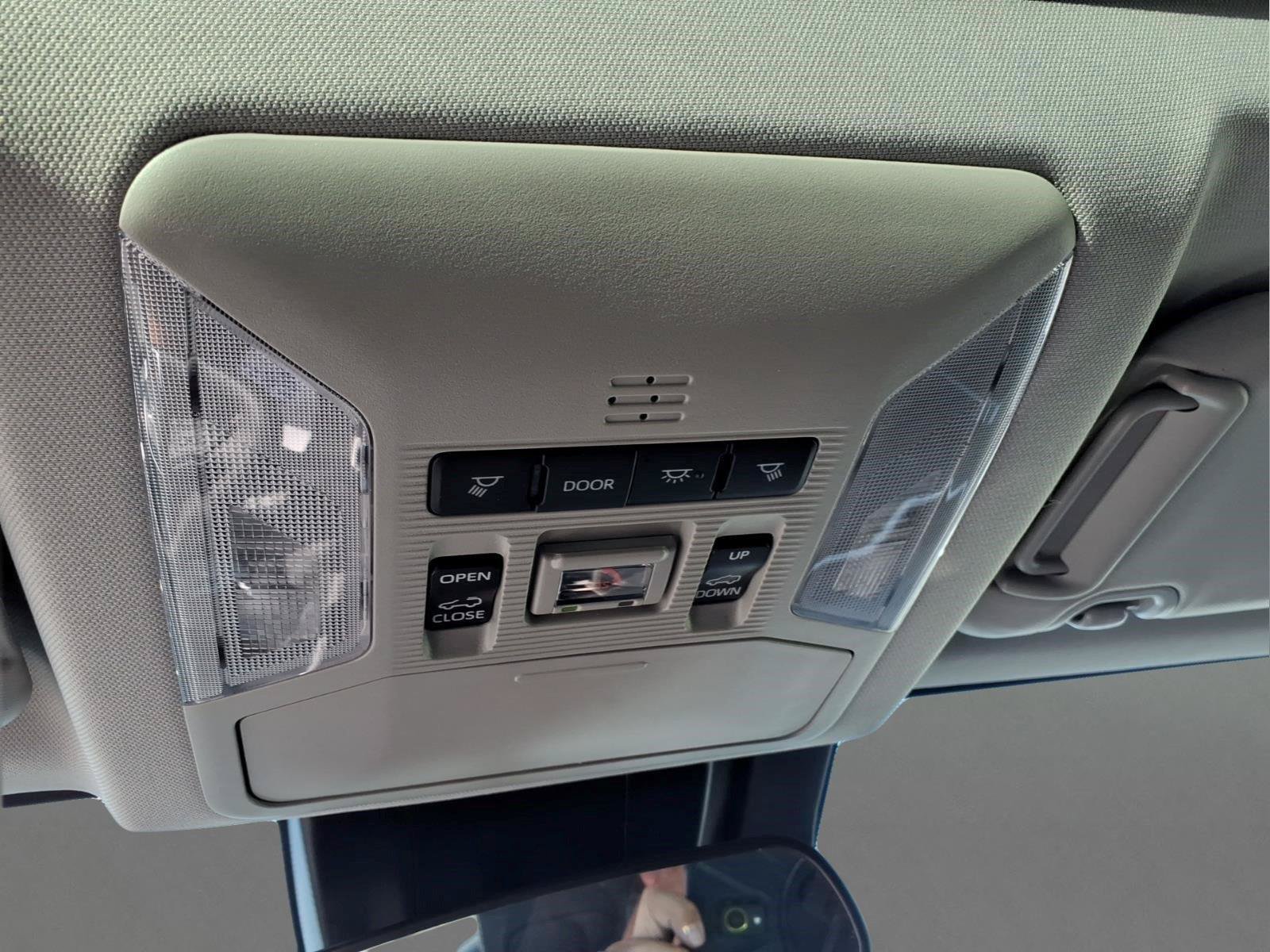 Used 2025 Toyota RAV4 XLE w/ Convenience Package AWD/4WD image 24