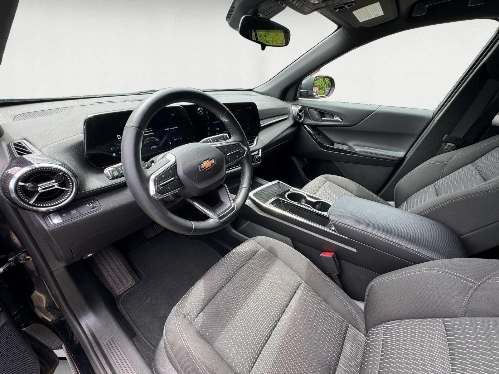 Certified 2025 Chevrolet Equinox LT FWD image 11