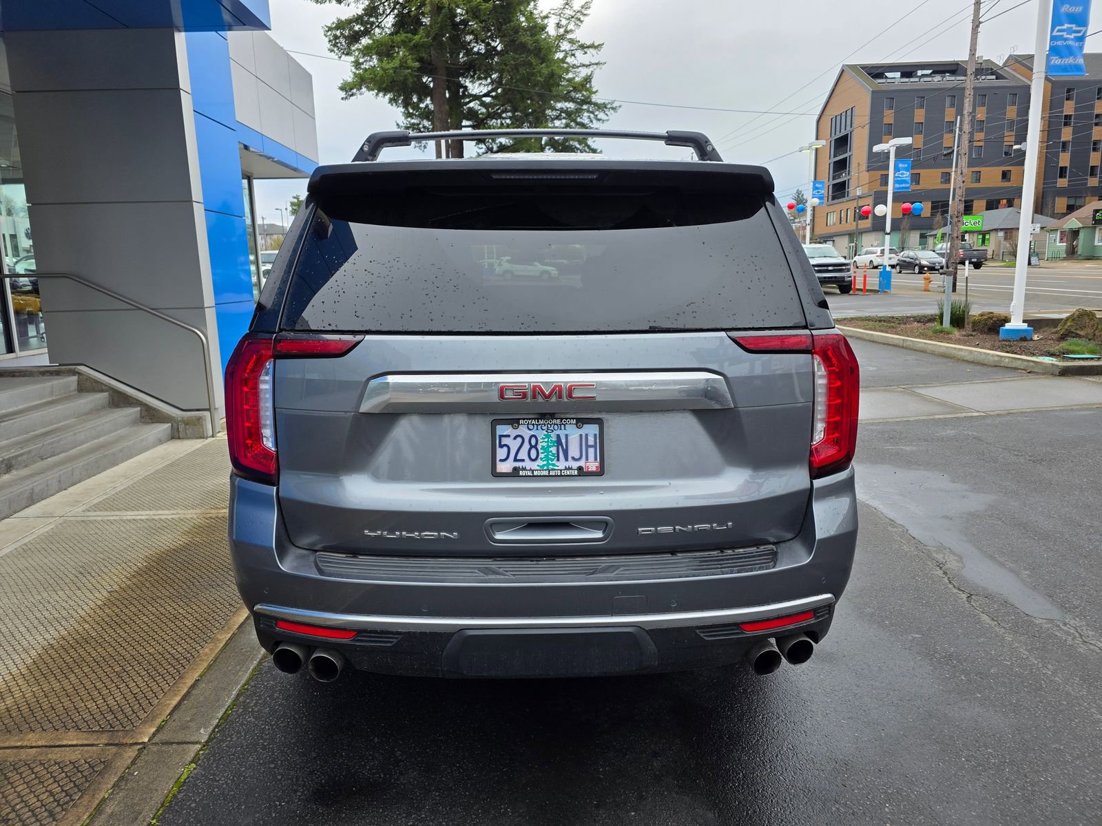 Used 2022 GMC Yukon XL Denali image 6