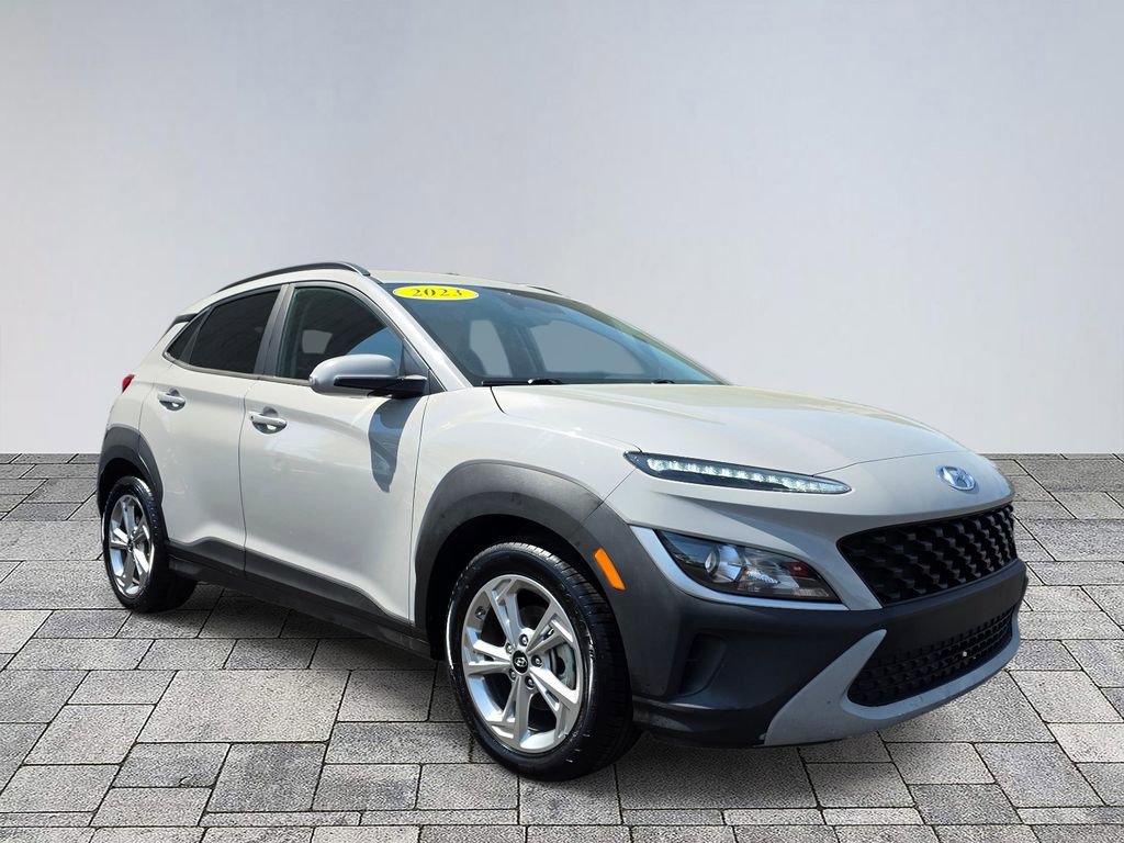 Used 2023 Hyundai Kona SEL image 1