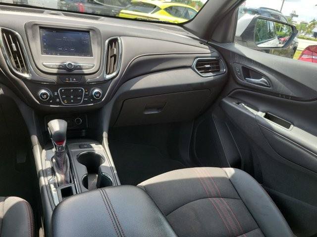 Used 2022 Chevrolet Equinox RS AWD/4WD image 18