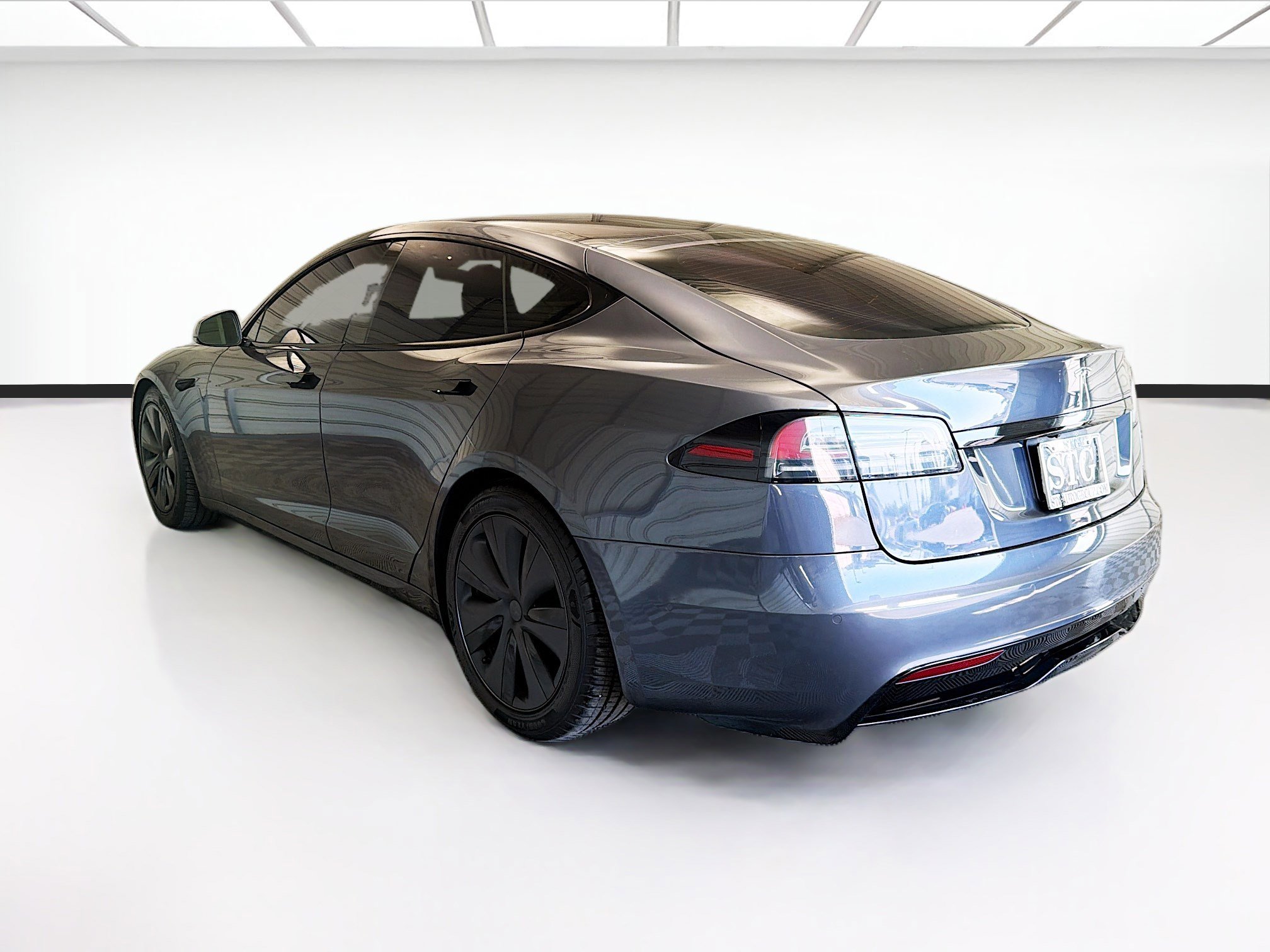Used 2022 Tesla Model S AWD/4WD image 6