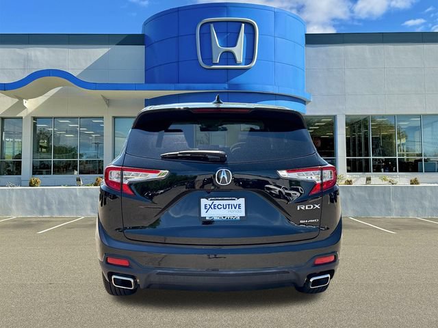 Used 2024 Acura RDX SH-AWD image 3