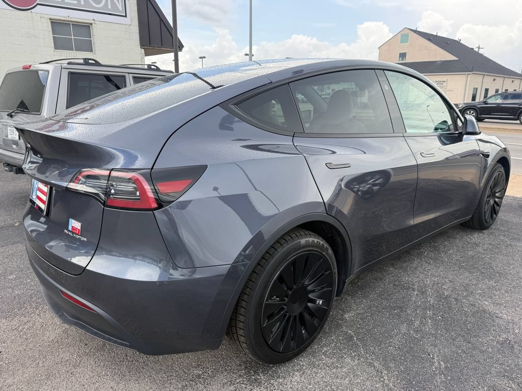 Used 2023 Tesla Model Y Long Range AWD/4WD image 21