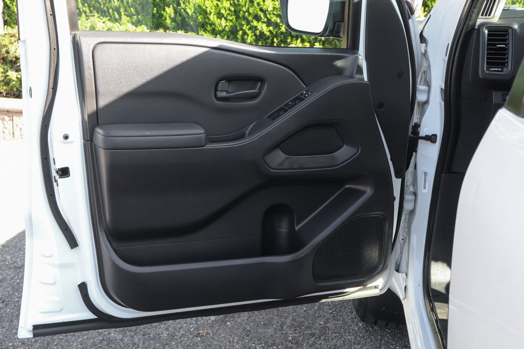 Used 2022 Nissan Frontier S w/ Technology Package RWD image 18