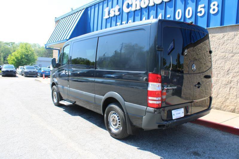 Used 2012 Mercedes-Benz Sprinter 2500 image 4