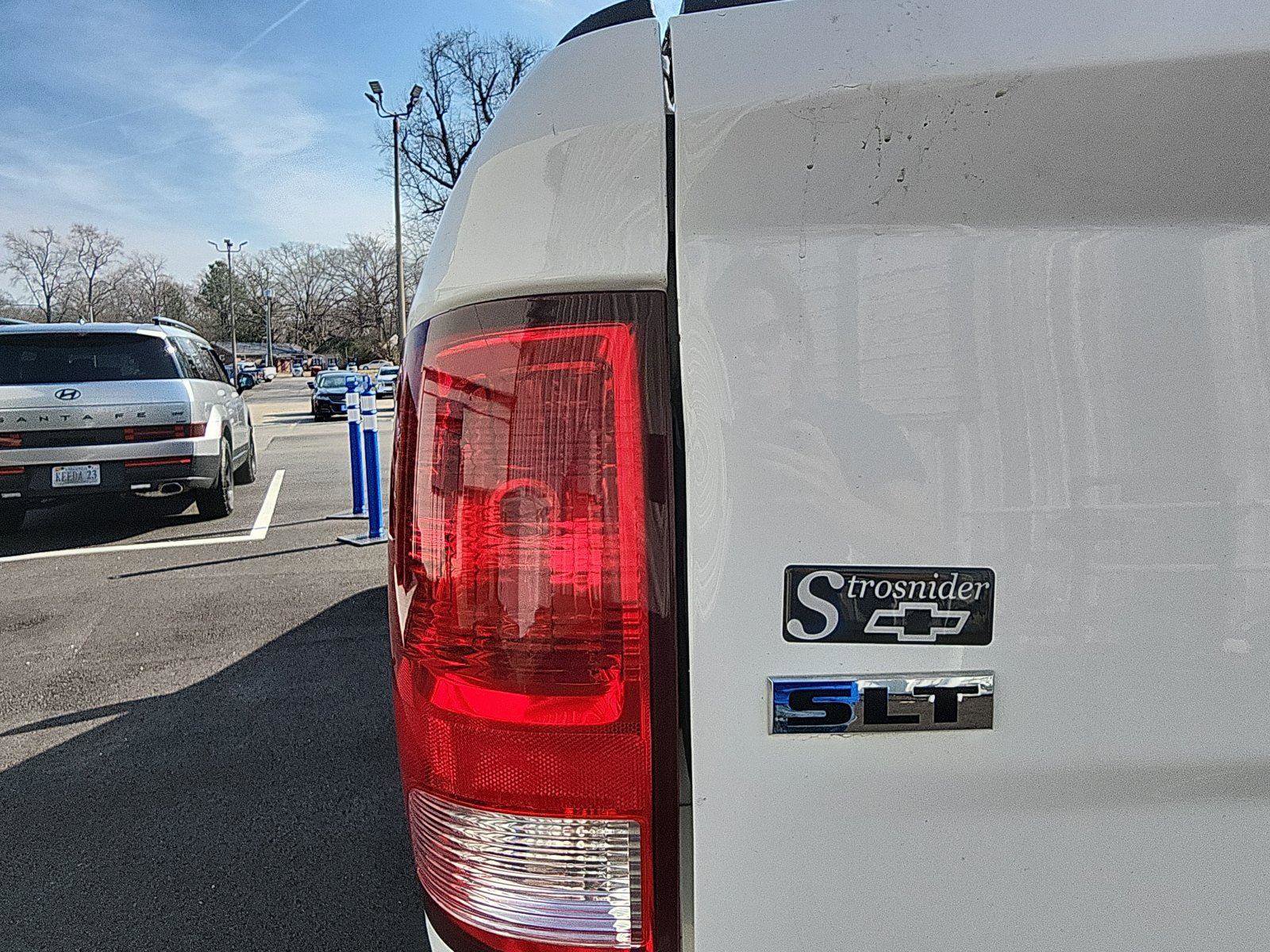 Used 2022 RAM 1500 Classic SLT image 13