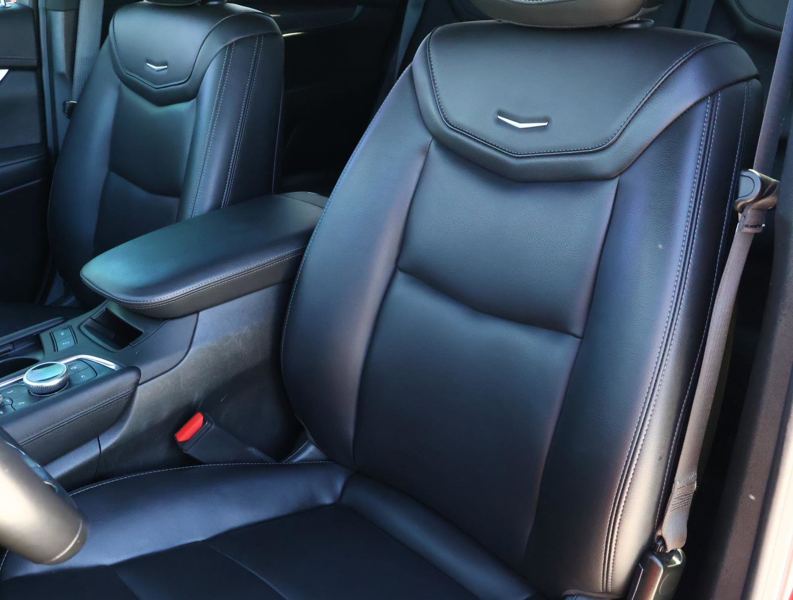 Certified 2024 Cadillac XT6 Luxury w/ LPO, Floor Liner Package FWD image 18