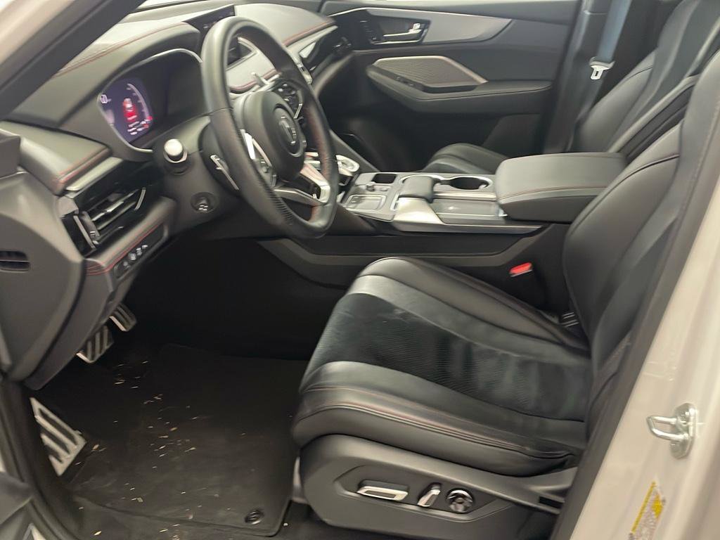 Used 2022 Acura MDX A-Spec image 6