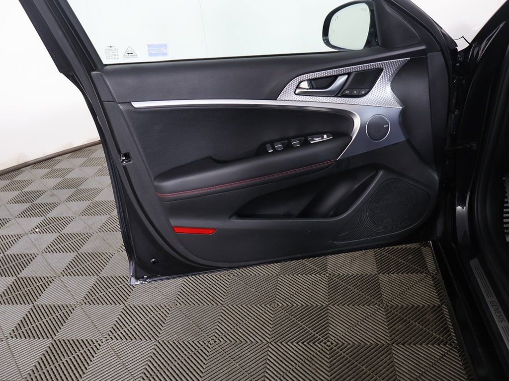 Used 2023 Genesis G70 3.3T w/ Sport Advanced Package image 25