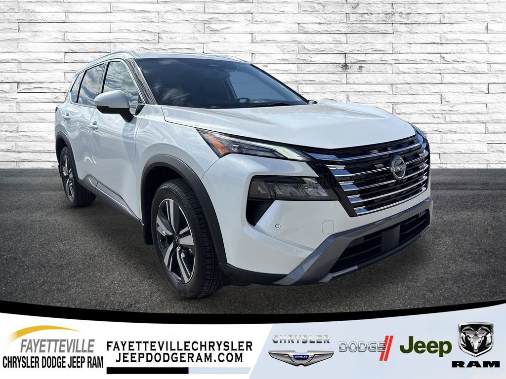 Used 2024 Nissan Rogue SL w/ SL Premium Package