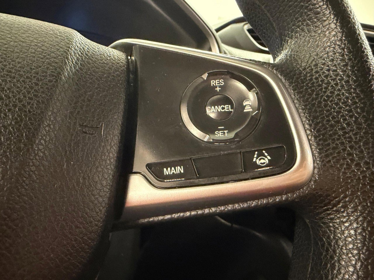 Used 2022 Honda CR-V EX image 18