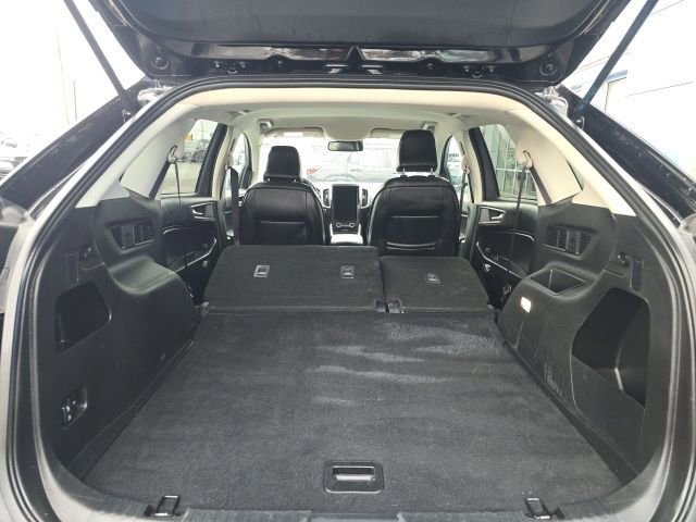 Used 2024 Ford Edge SEL image 42