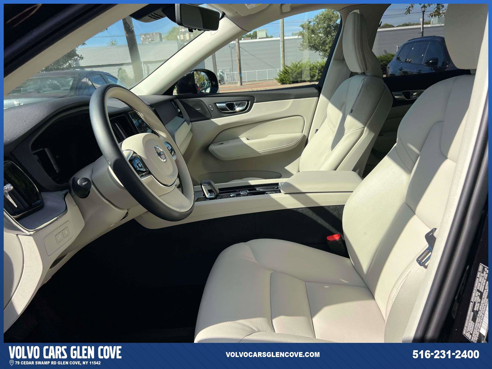 Certified 2025 Volvo XC60 T8 Plus AWD/4WD image 15