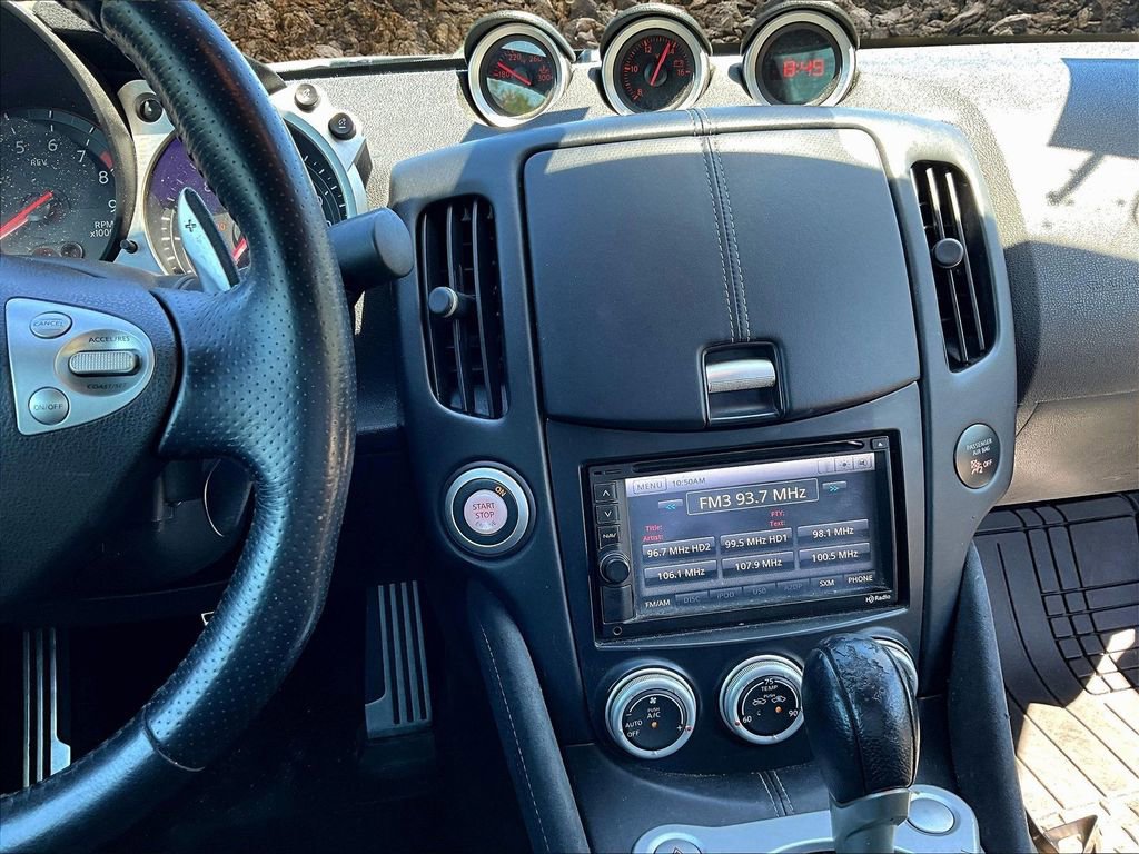 Used 2014 Nissan 370Z Touring w/ Sport Package image 6